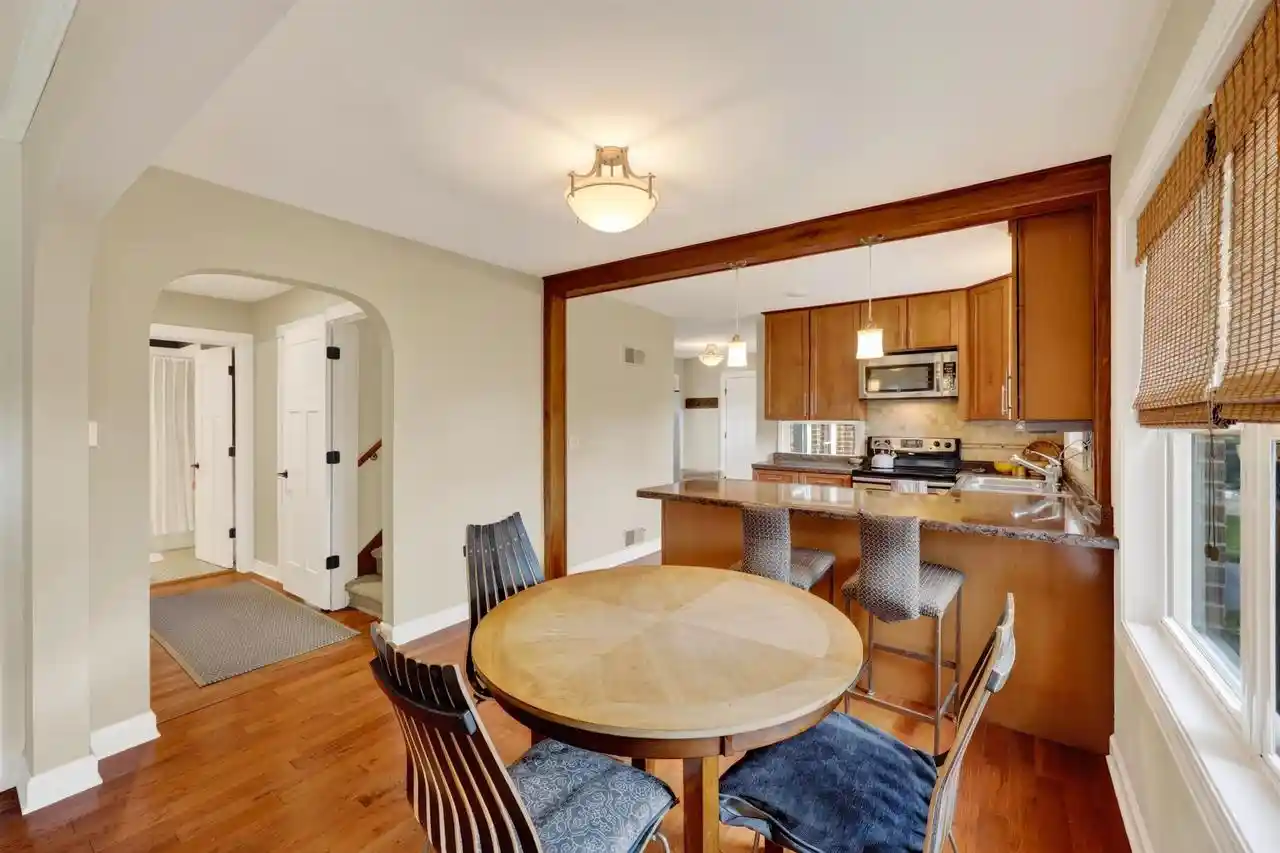 Photo 2 of Single family home for sale at 186 Hillcrest Cir, Sun Prairie, WI 53590 | MLS# 2032664 | Listing updated on 2026-09-17
