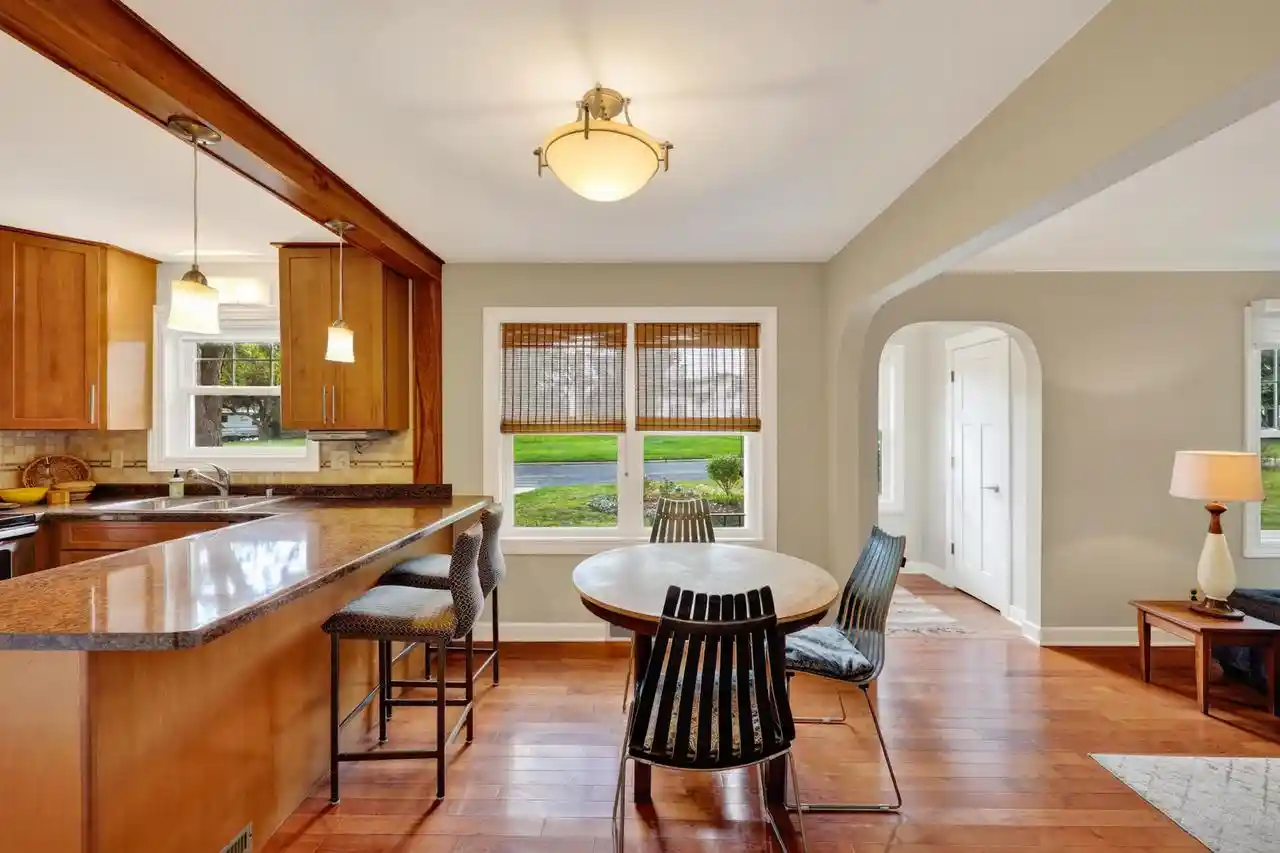 Photo 3 of Single family home for sale at 186 Hillcrest Cir, Sun Prairie, WI 53590 | MLS# 2032664 | Listing updated on 2026-09-17