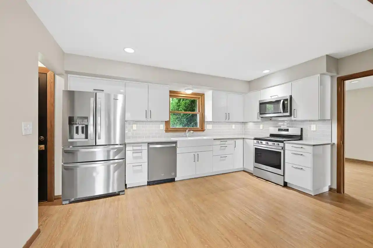 Photo 3 of Single family home for sale at 6226 W Ester Pl, Milwaukee, WI 53223 | MLS# 1980588 | Listing updated on 2026-09-18
