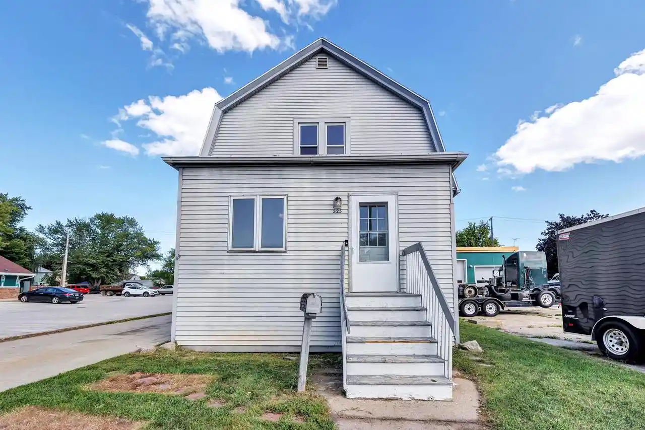 Photo 1 of Single family home for sale at 325 N Main St, Fond Du Lac, WI 54935 | MLS# 50332653 | Listing updated on 2026-09-15