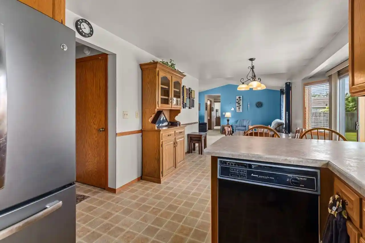 Photo 4 of Single family home for sale at 2154 Nellie Ln, Green Bay, WI 54311 | MLS# 50332668 | Listing updated on 2026-09-14