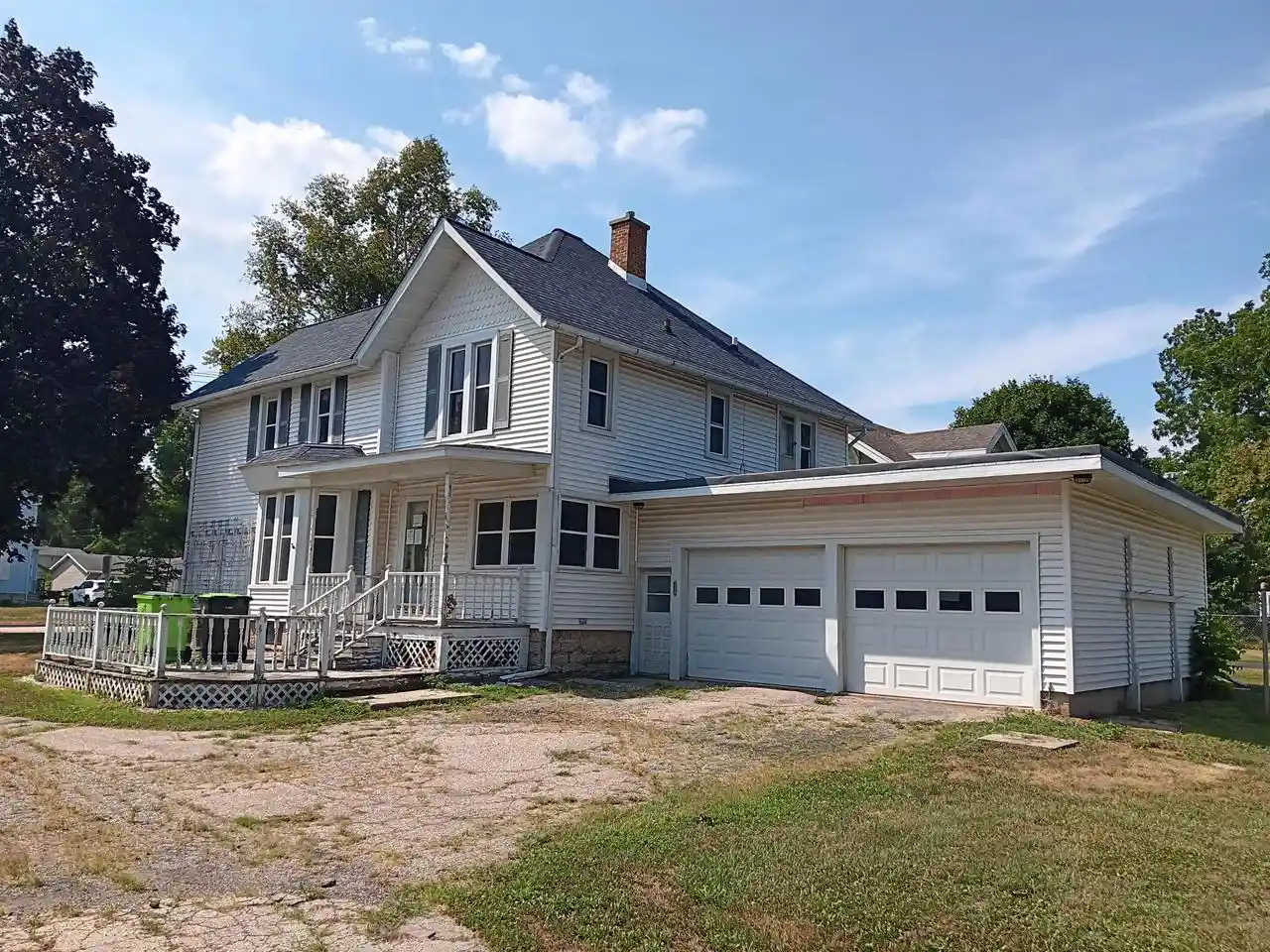 Photo 1 of Single family home for sale at 212 Spring St, Fox Lake, WI 53933 | MLS# 2032665 | Listing updated on 2026-10-02