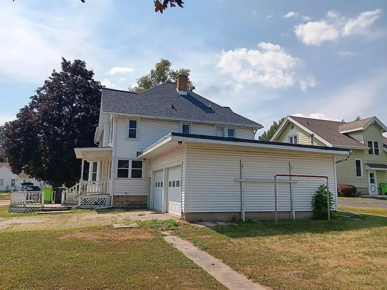 Photo 3 of Single family home for sale at 212 Spring St, Fox Lake, WI 53933 | MLS# 2032665 | Listing updated on 2026-10-02