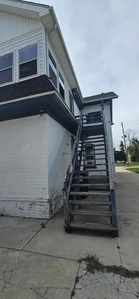 Photo 2 of Multi family home for sale at 1117 S 8th Street, Manitowoc, WI 54220 | MLS# 1980589 | Listing updated on 2026-09-15