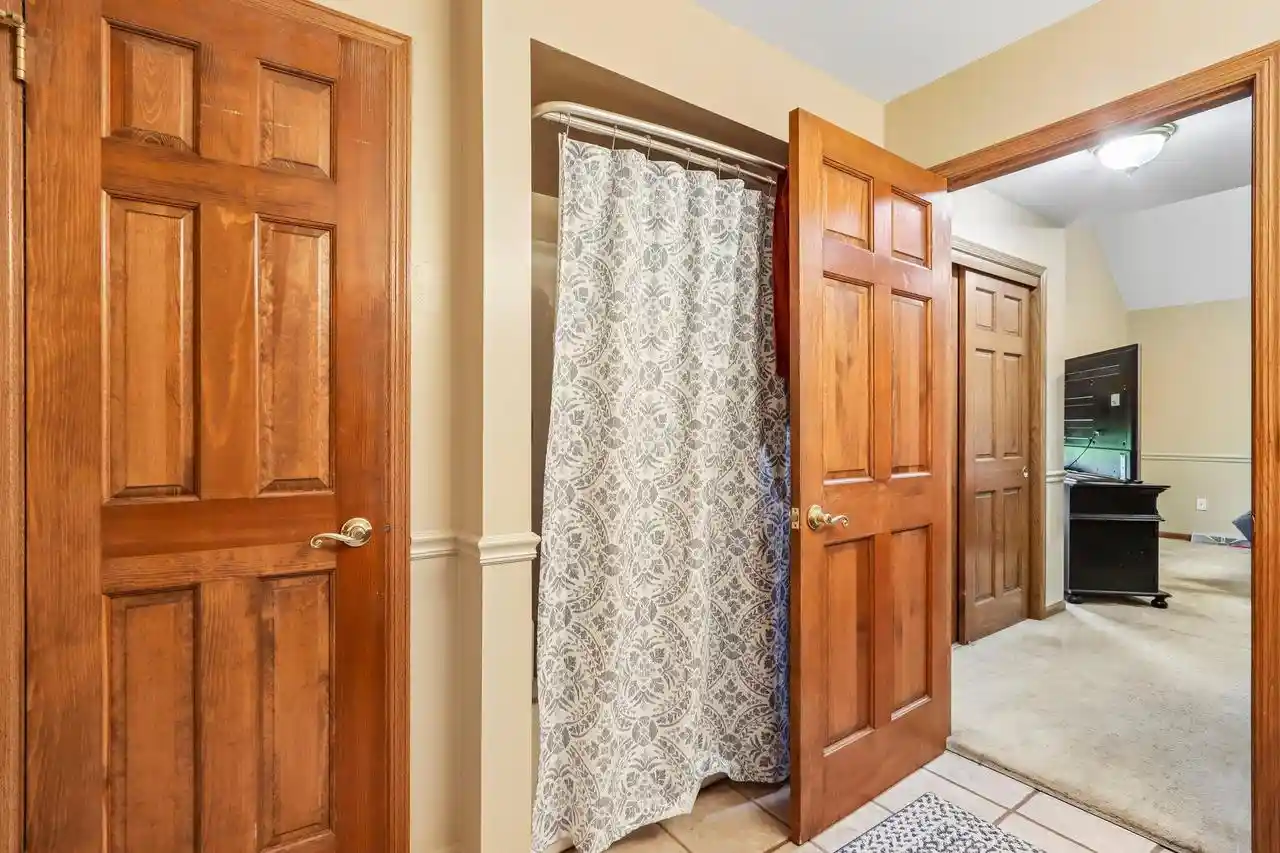 Photo 3 of Single family home for sale at N103w17395 Whitetail Run, Germantown, WI 53022 | MLS# 1980593 | Listing updated on 2026-09-28