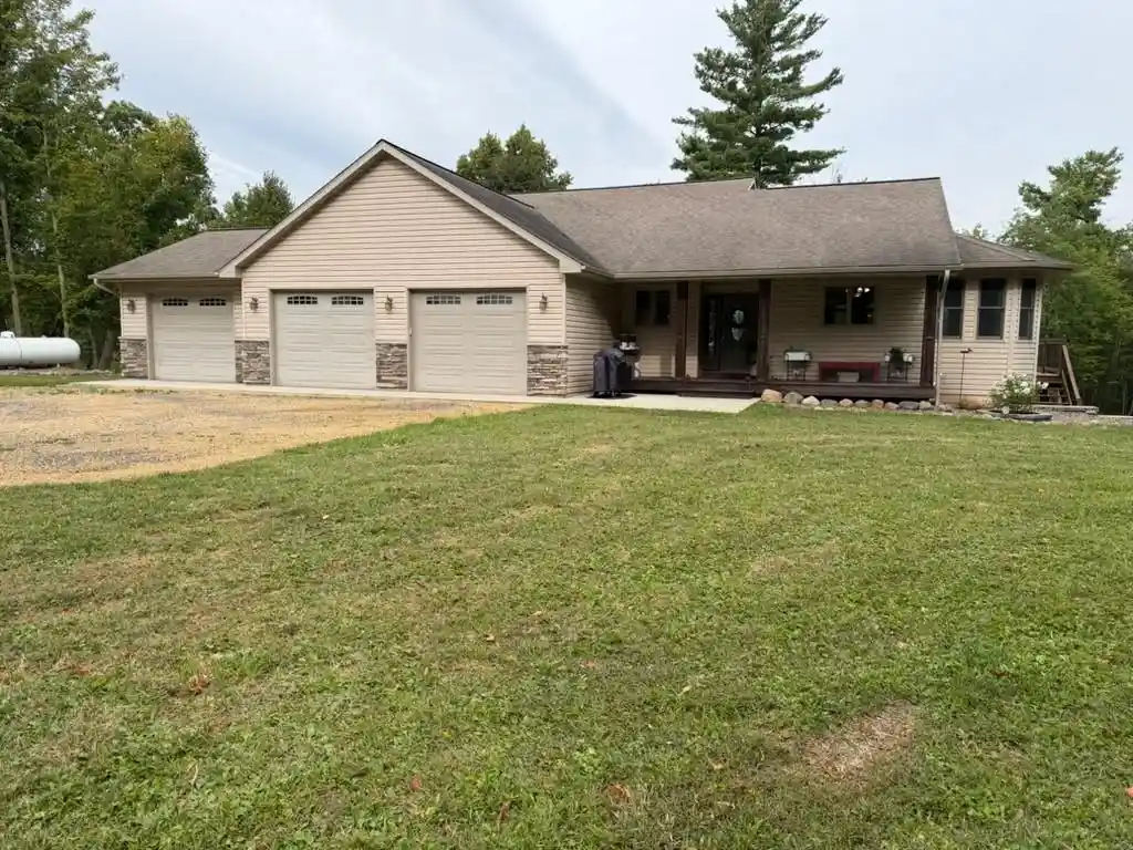 Photo 1 of Single family home for sale at 1396 70th Street, Amery, WI 54001 | MLS# 1605143 | Listing updated on 2026-10-01