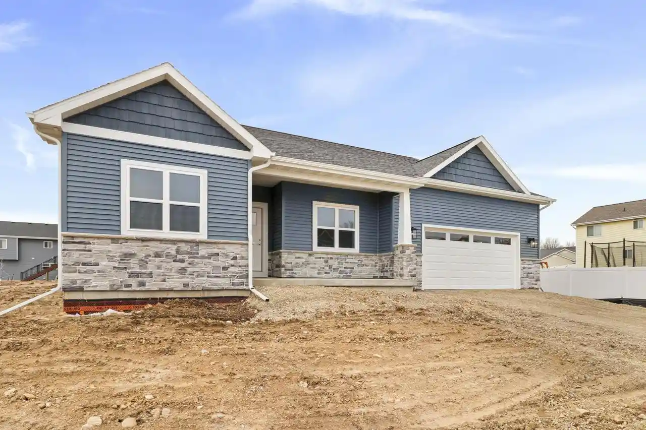 Photo 1 of Single family home for sale at 2631 Gust Rd, Verona, WI 53593 | MLS# 2032670 | Listing updated on 2026-09-14