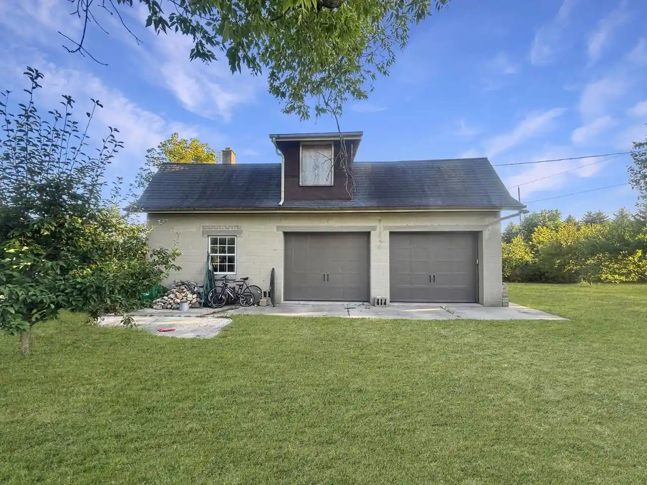 Photo 3 of Single family home for sale at N6010 Kohler Rd, Fredonia, WI 53021 | MLS# 1980601 | Listing updated on 2026-10-03