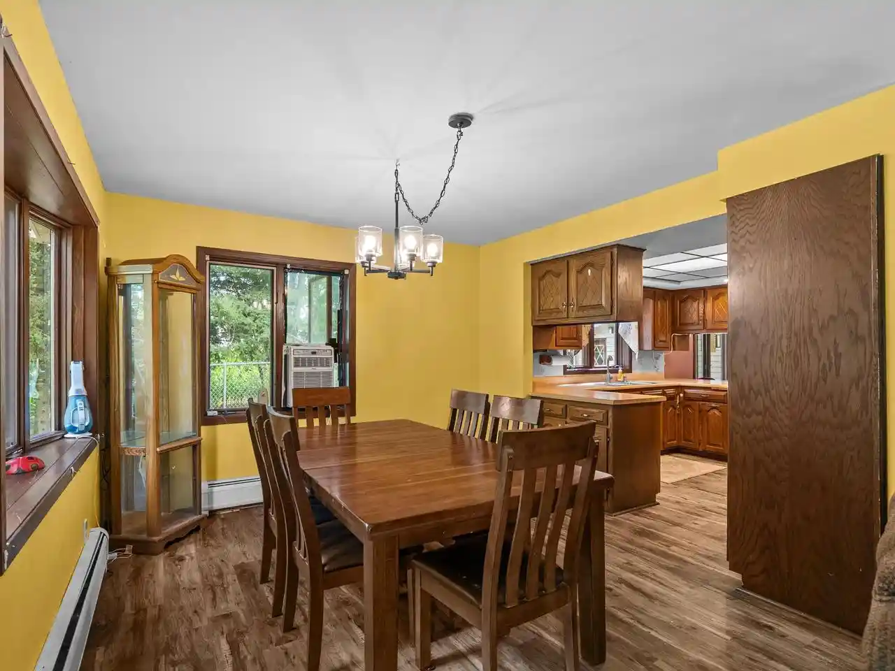 Photo 3 of Single family home for sale at 825 Itchy Acres Ln, Reedsville, WI 54230 | MLS# 1980618 | Listing updated on 2026-10-03