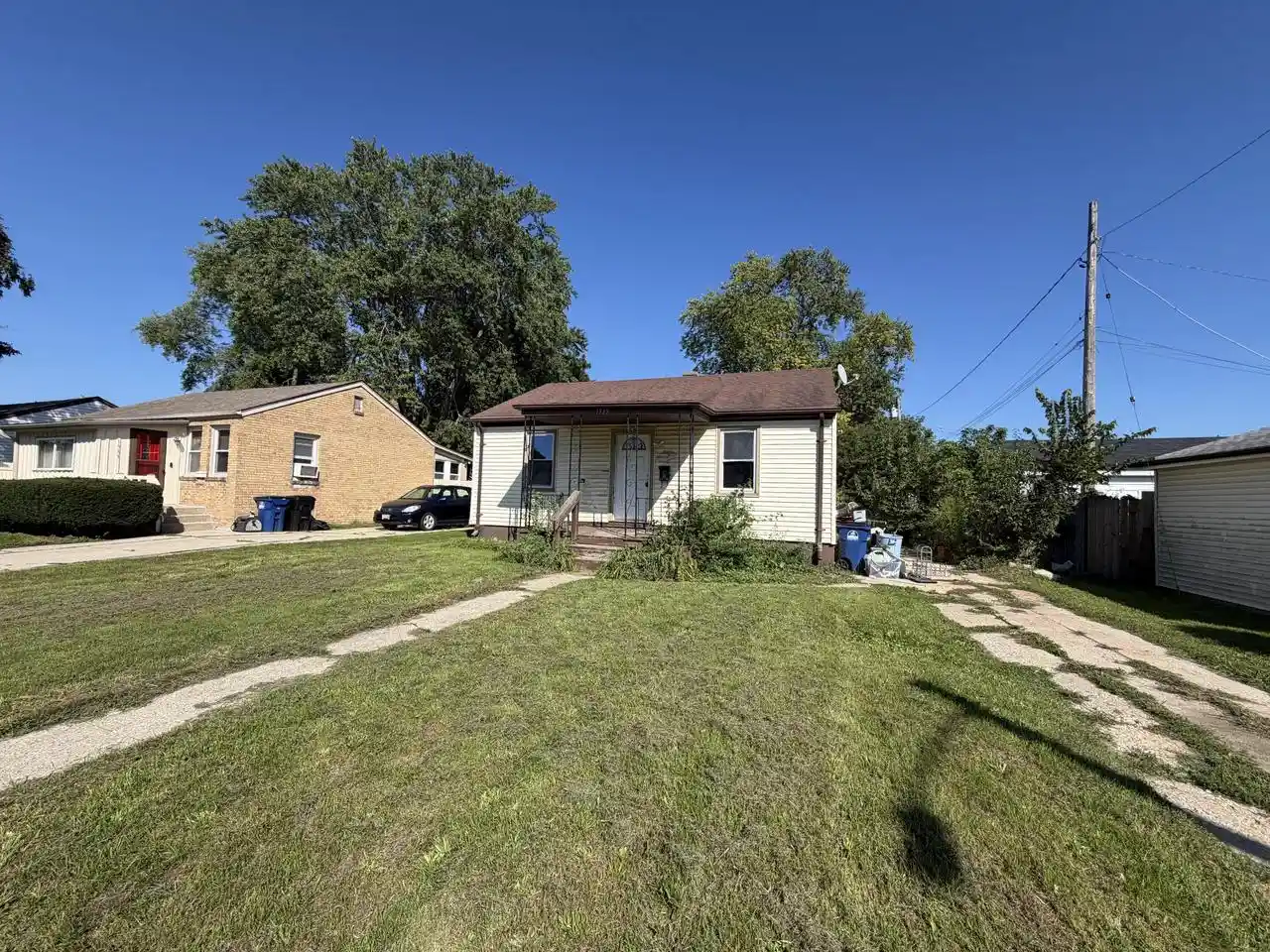 Photo 1 of Sale Pending at 1939 Cleveland Ave, Racine, WI 53405 | MLS# 1980622 | Listing updated on 2026-09-17