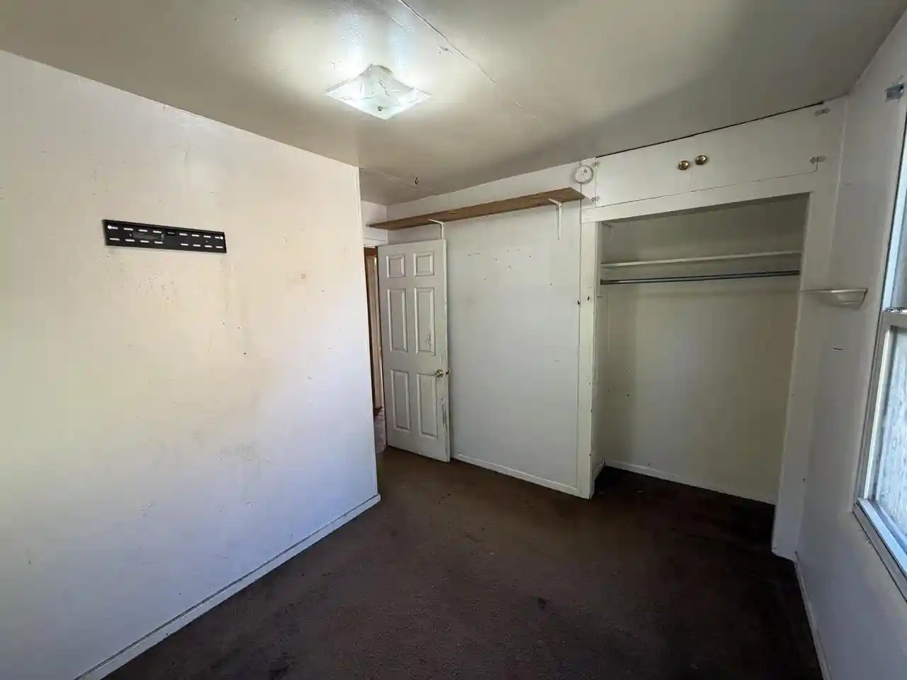 Photo 3 of Sale Pending at 1939 Cleveland Ave, Racine, WI 53405 | MLS# 1980622 | Listing updated on 2026-09-17