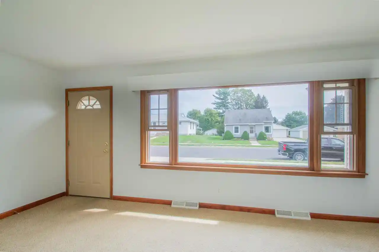 Photo 4 of Single family home for sale at 315 Edison St, Waterloo, WI 53594 | MLS# 1980632 | Listing updated on 2026-09-15