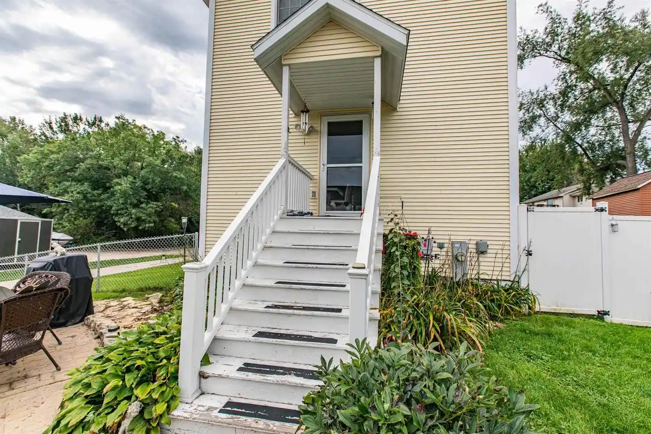 Photo 4 of Single family home for sale at 59 7th Street, Mineral Point, WI 53565 | MLS# 2032689 | Listing updated on 2026-10-05