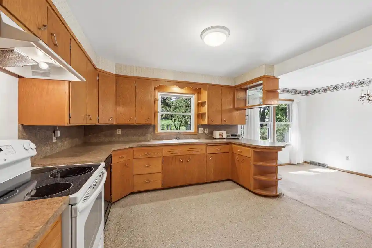 Photo 2 of Single family home for sale at 538 Mary Ave, Reedsburg, WI 53959 | MLS# 2032692 | Listing updated on 2026-09-21