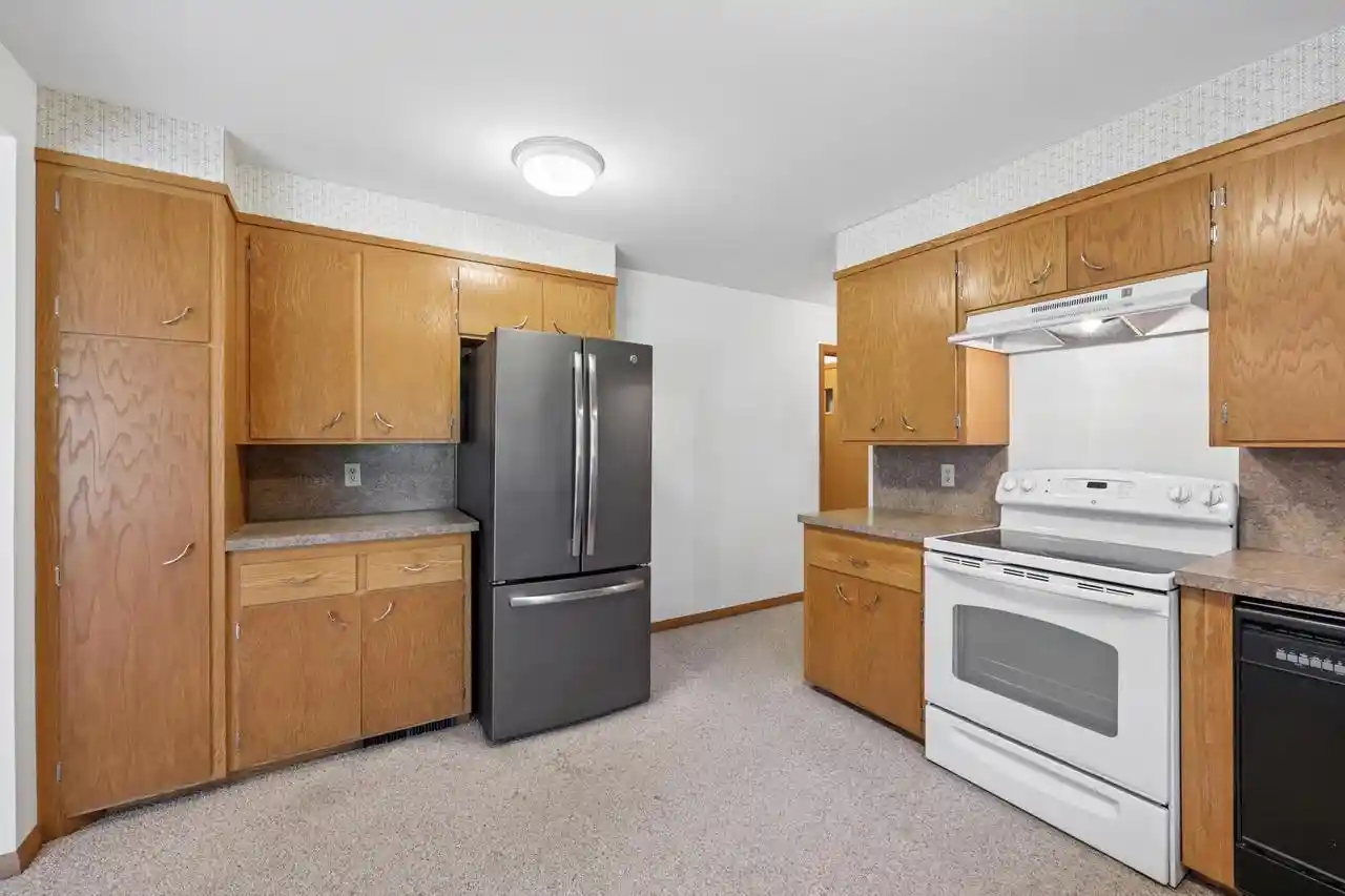 Photo 3 of Single family home for sale at 538 Mary Ave, Reedsburg, WI 53959 | MLS# 2032692 | Listing updated on 2026-09-21