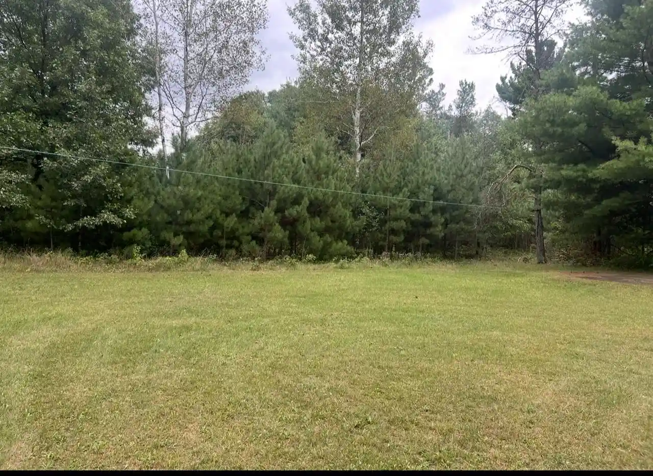 Photo 3 of Single family home for sale at 2827 County Rd Y, Stevens Point, WI 54482 | MLS# 22604555 | Listing updated on 2026-09-17