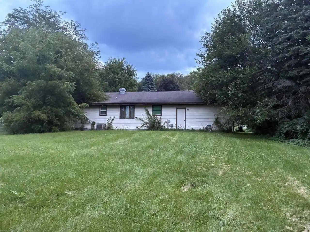 Photo 4 of Sale Pending at 6115 Greenvale Dr, Milton, WI 53563 | MLS# 2032700 | Listing updated on 2026-09-16