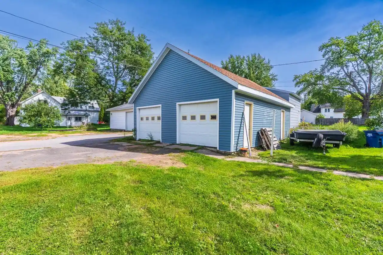 Photo 4 of Multi family home for sale at 616 Chicago Ave, Wausau, WI 54403 | MLS# 22604559 | Listing updated on 2026-09-15