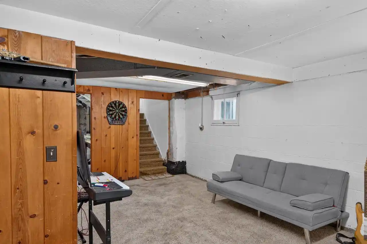 Photo 3 of Single family home for sale at 1126 West 6th Ave, Oshkosh, WI 54902 | MLS# 2032707 | Listing updated on 2026-09-22