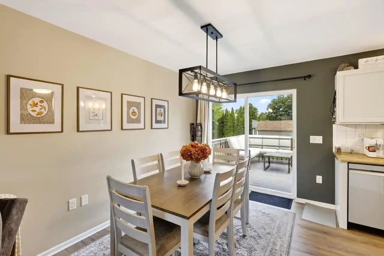 Photo 4 of Single family home for sale at 812 Hanksfield Pl, Prairie Du Sac, WI 53578 | MLS# 2032708 | Listing updated on 2026-09-18