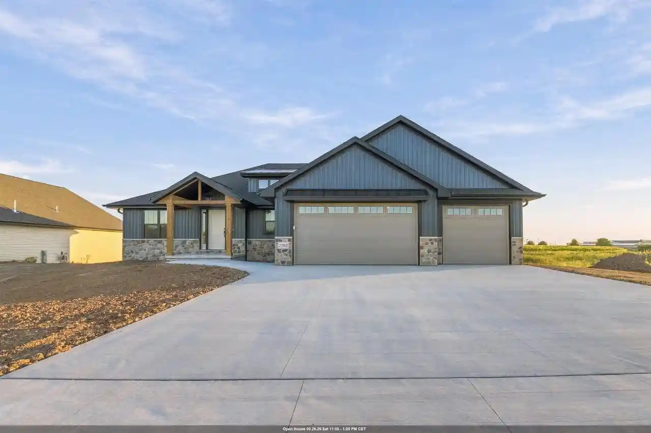 Photo 1 of Single family home for sale at 2782 Stelor Dr, Green Bay, WI 54311 | MLS# 50332688 | Listing updated on 2026-09-22