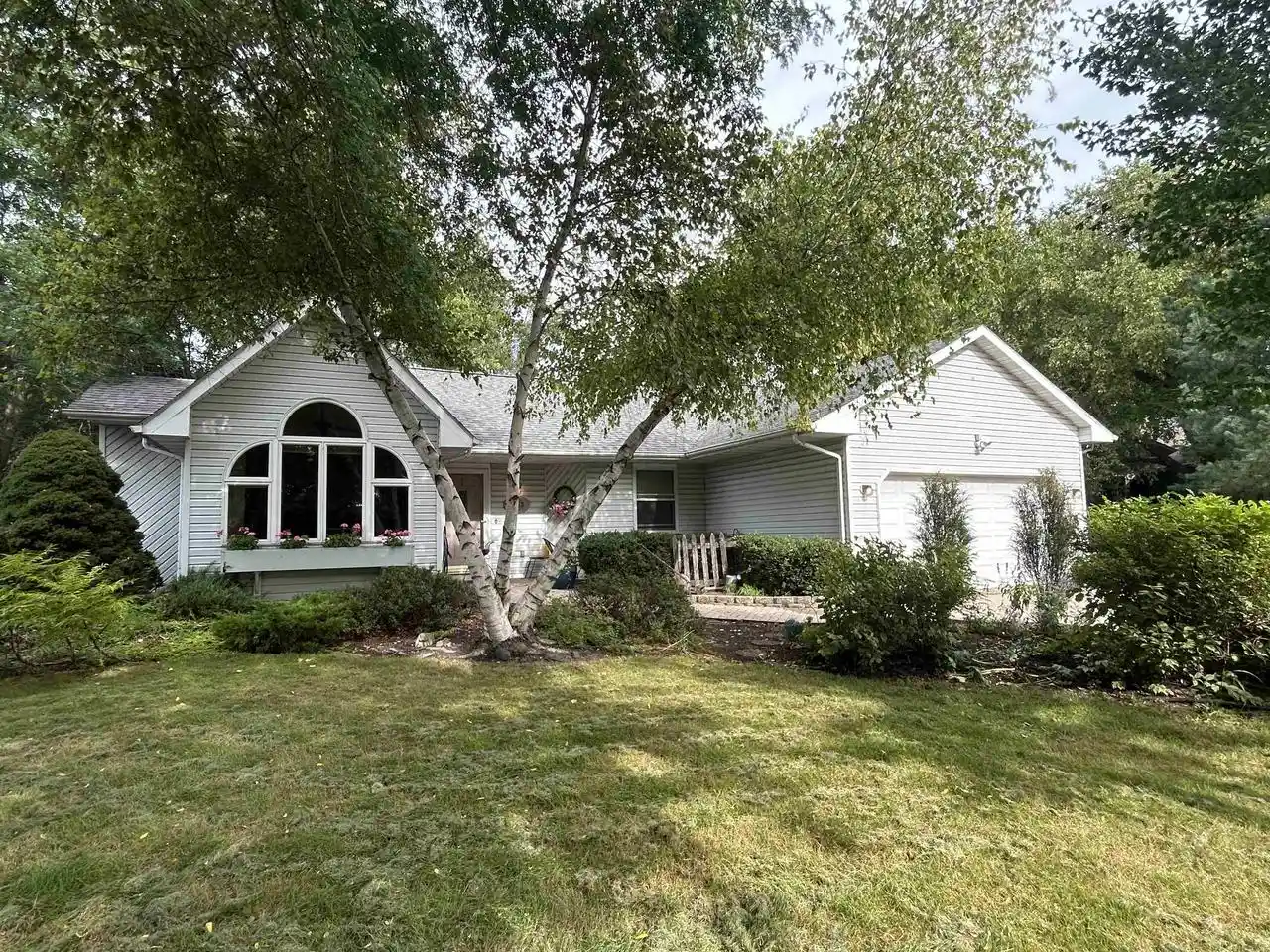 Photo 1 of Single family home for sale at 2313 Morningside Dr, Janesville, WI 53546 | MLS# 2032712 | Listing updated on 2026-09-17