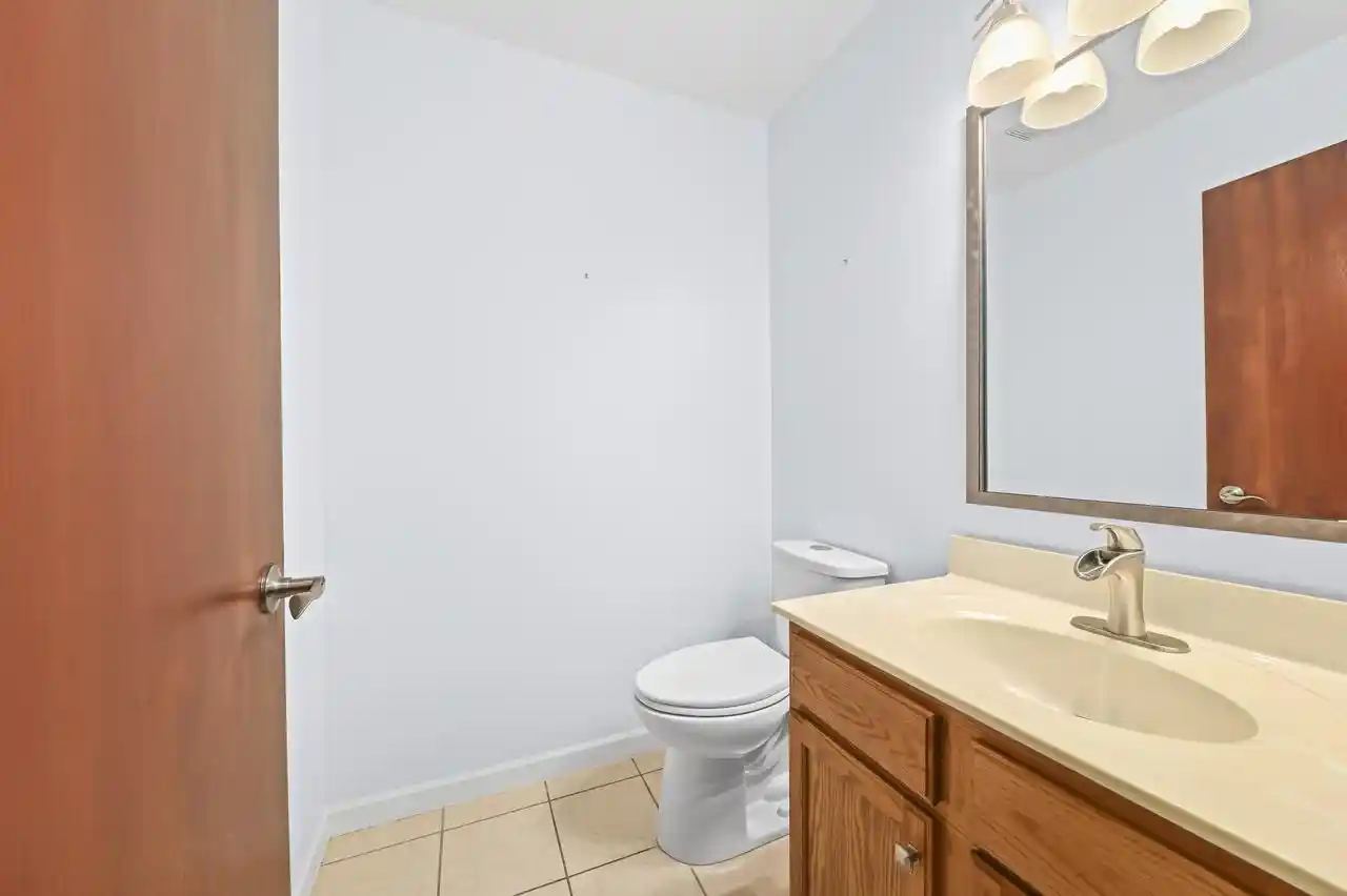 Photo 4 of Condo for sale at 1741 Cherokee Rd, Grafton, WI 53024 | MLS# 1980703 | Listing updated on 2026-10-05