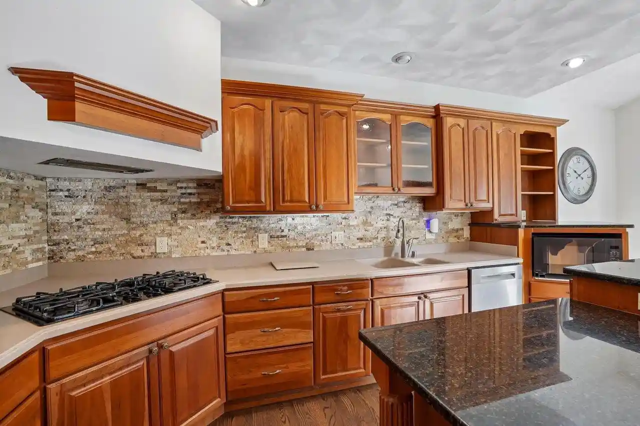 Photo 4 of Single family home for sale at 7370 Wilburn Rd, Sun Prairie, WI 53590 | MLS# 2032717 | Listing updated on 2026-10-09