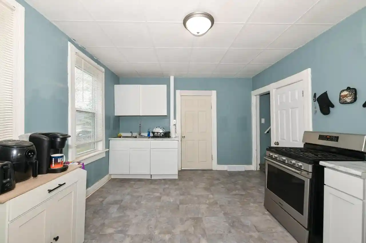 Photo 3 of Single family home for sale at 5233 N 38th Street, Milwaukee, WI 53209 | MLS# 1980705 | Listing updated on 2026-09-15