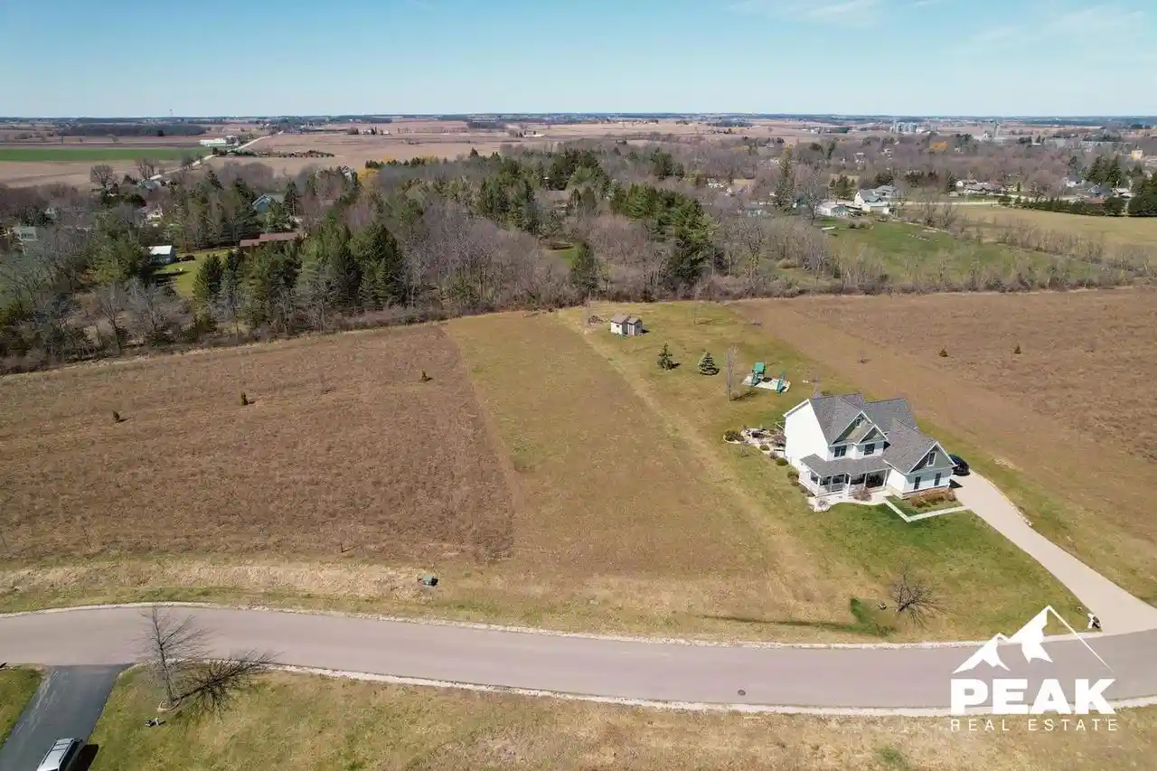 Photo 2 of Land for sale at Lt7 Eastview Dr, Sharon, WI 53585 | MLS# 1980706 | Listing updated on 2026-09-15