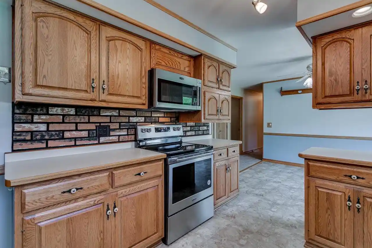 Photo 3 of Single family home for sale at 310 High St, Clintonville, WI 54929 | MLS# 50332704 | Listing updated on 2026-09-19