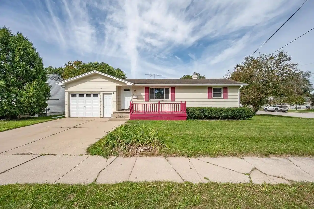 Photo 1 of Single family home for sale at 1104 Suydam St, Green Bay, WI 54301 | MLS# 50332705 | Listing updated on 2026-09-18