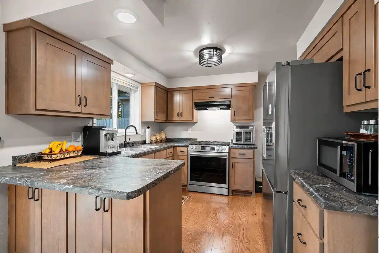 Photo 3 of Single family home for sale at 1241 Delray Dr, Green Bay, WI 54304 | MLS# 50332702 | Listing updated on 2026-09-24