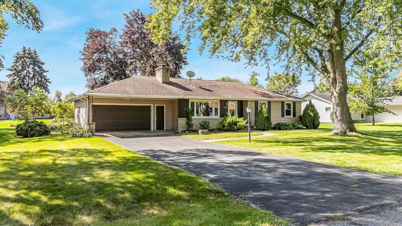 Photo 1 of Single family home for sale at 133 Villa Dr, Neenah, WI 54956 | MLS# 50332703 | Listing updated on 2026-09-17