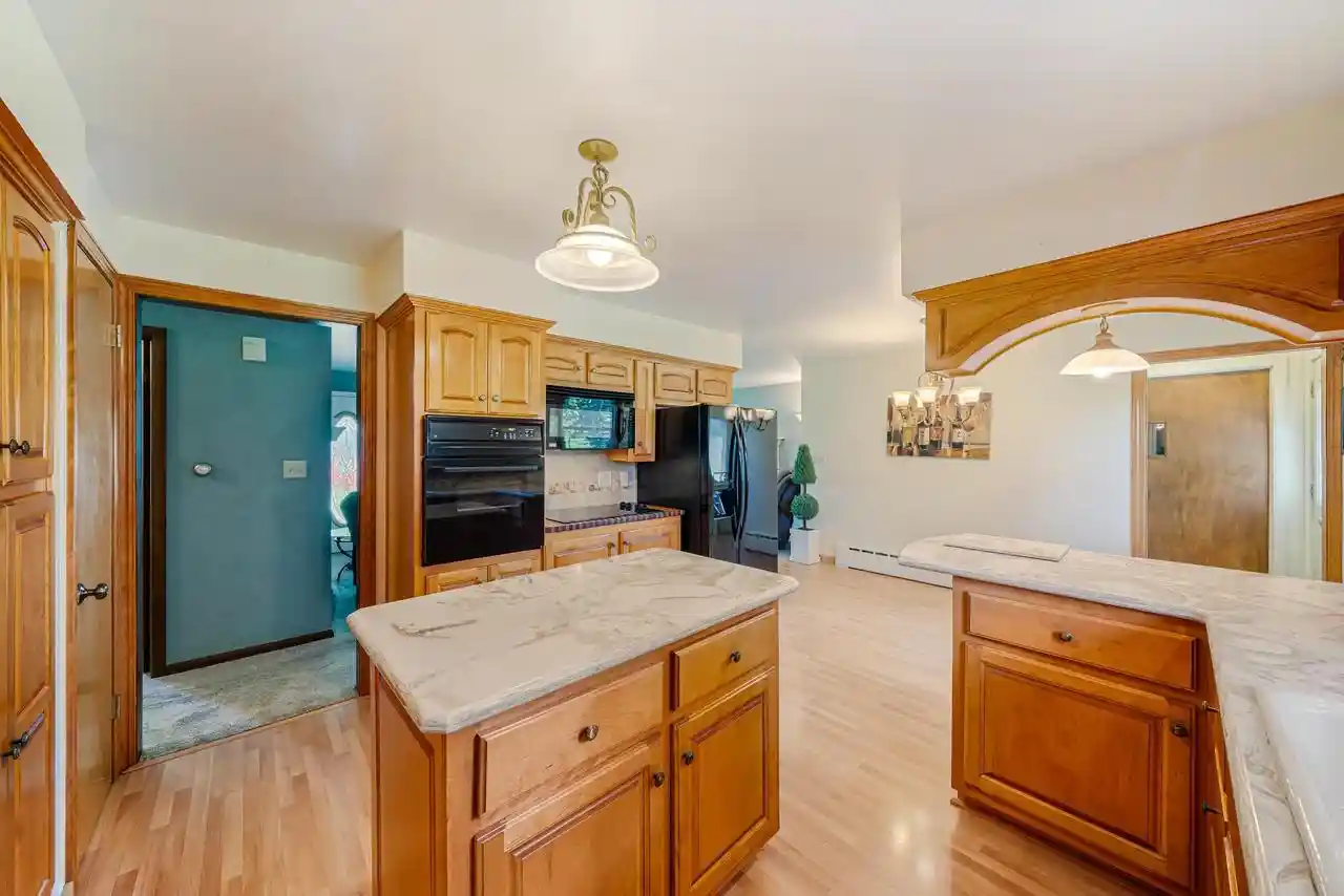 Photo 2 of Single family home for sale at 133 Villa Dr, Neenah, WI 54956 | MLS# 50332703 | Listing updated on 2026-09-17