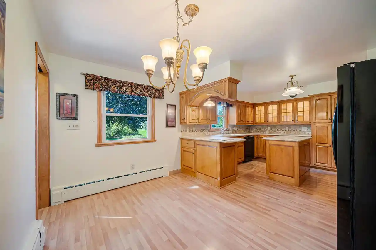 Photo 3 of Single family home for sale at 133 Villa Dr, Neenah, WI 54956 | MLS# 50332703 | Listing updated on 2026-09-17