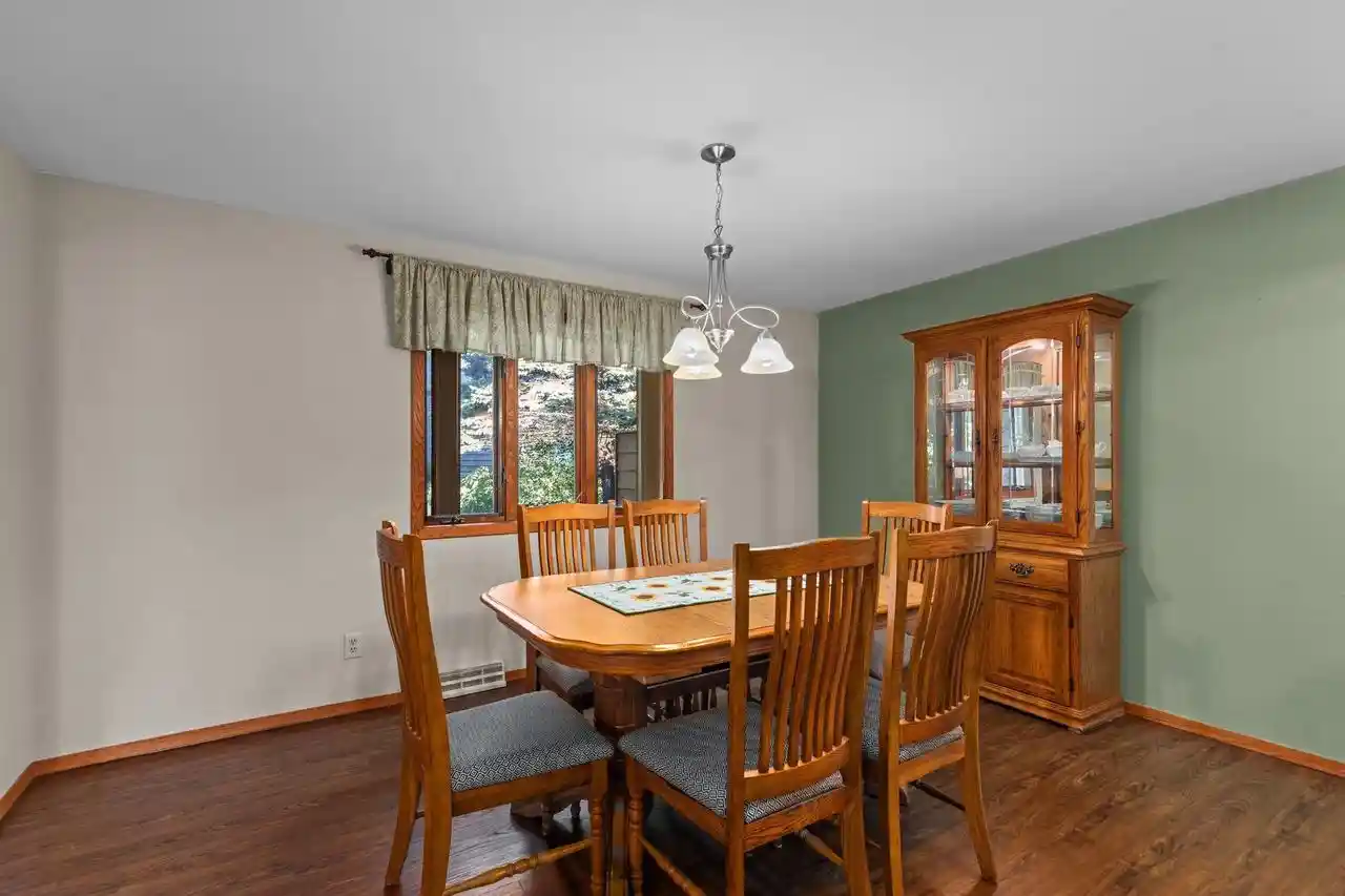Photo 2 of Condo for sale at 901 E Windfield Pl #B, Appleton, WI 54911 | MLS# 50332691 | Listing updated on 2026-09-23