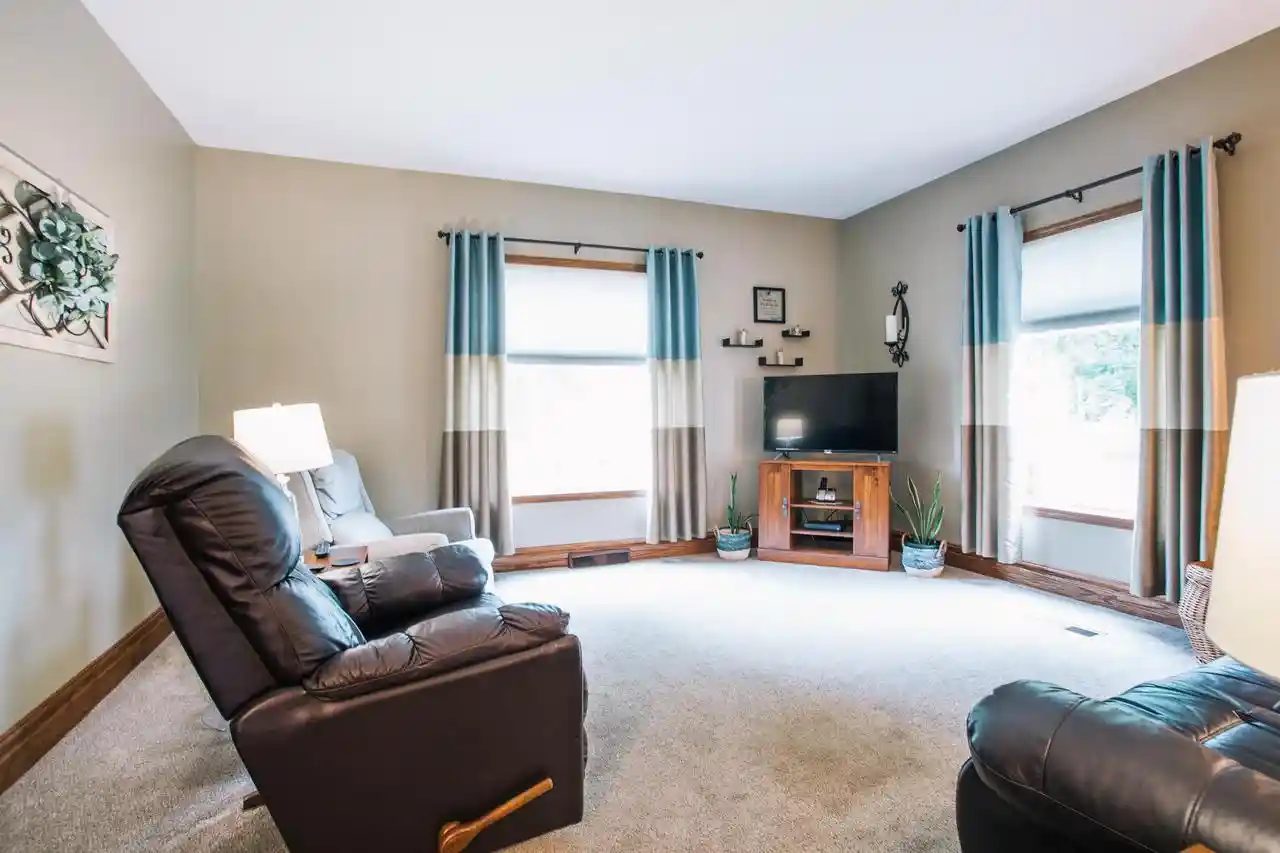Photo 2 of Single family home for sale at 214 Grand Ave, Neillsville, WI 54456 | MLS# 22604572 | Listing updated on 2026-09-19
