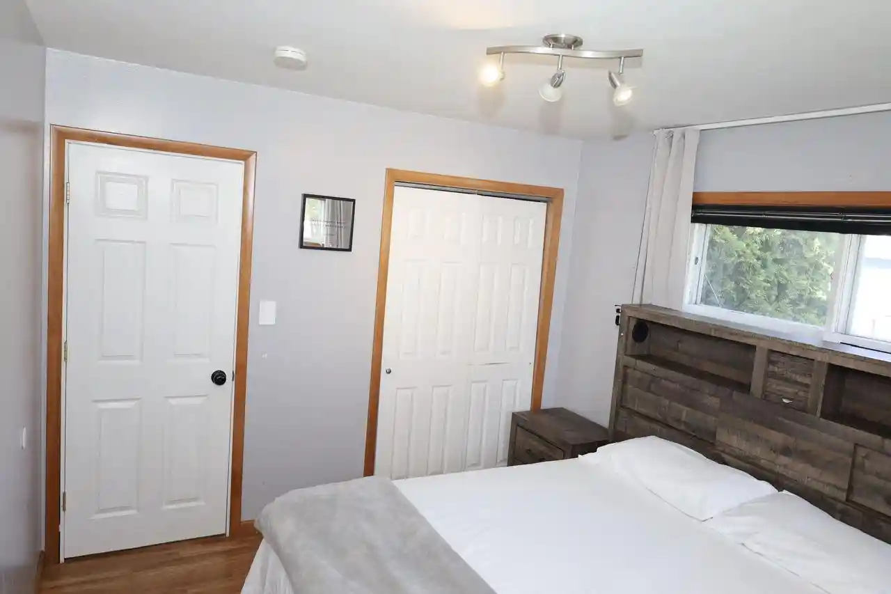 Photo 4 of Single family home for sale at 2751 S 64th Street, Milwaukee, WI 53219 | MLS# 1980718 | Listing updated on 2026-10-02