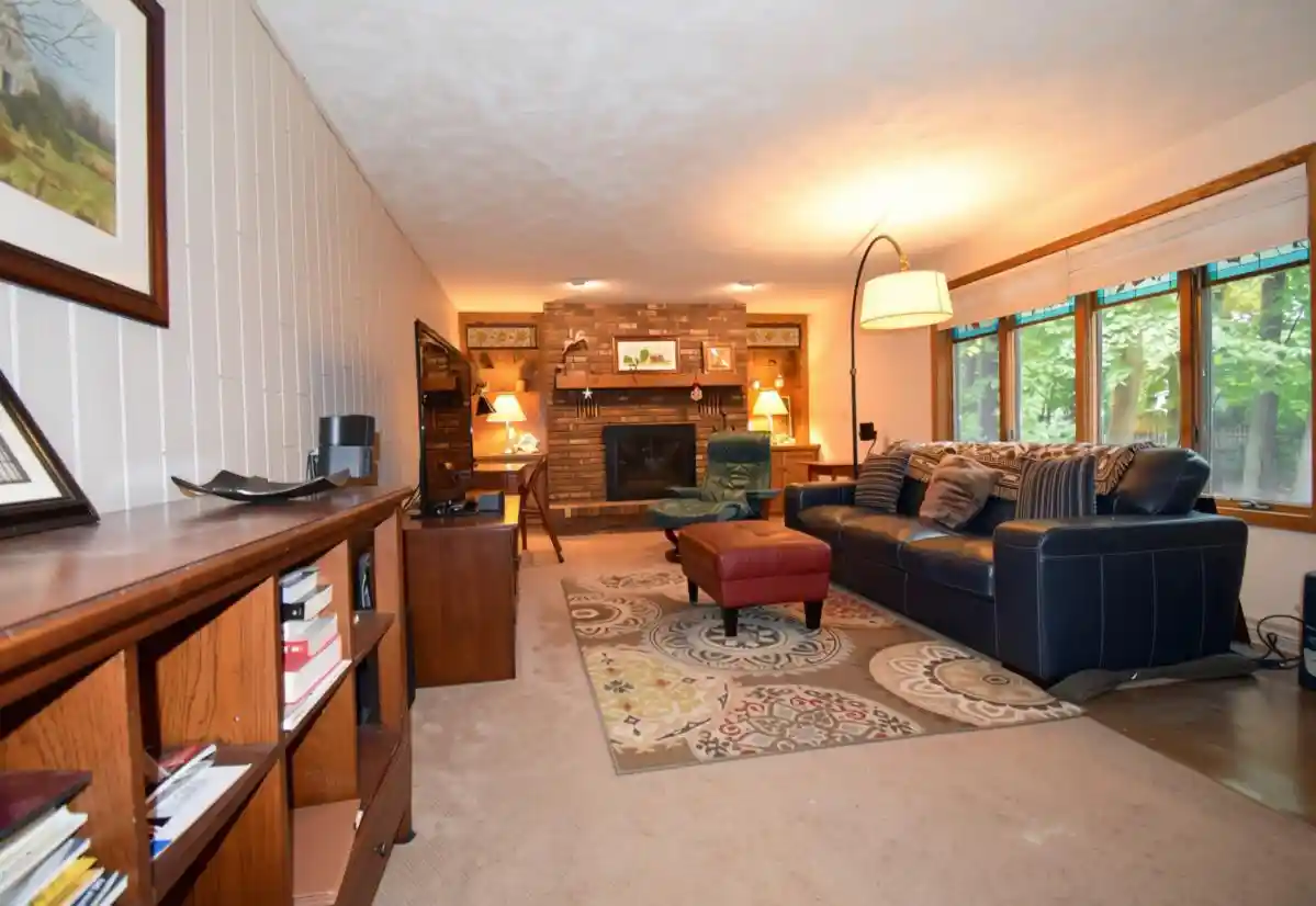 Photo 2 of Single family home for sale at 3316 S White Birch Ln, Appleton, WI 54915 | MLS# 50332716 | Listing updated on 2026-09-21