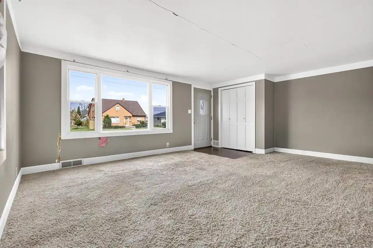 Photo 2 of Single family home for sale at 717 5th Street, Menasha, WI 54952 | MLS# 50332715 | Listing updated on 2026-09-18