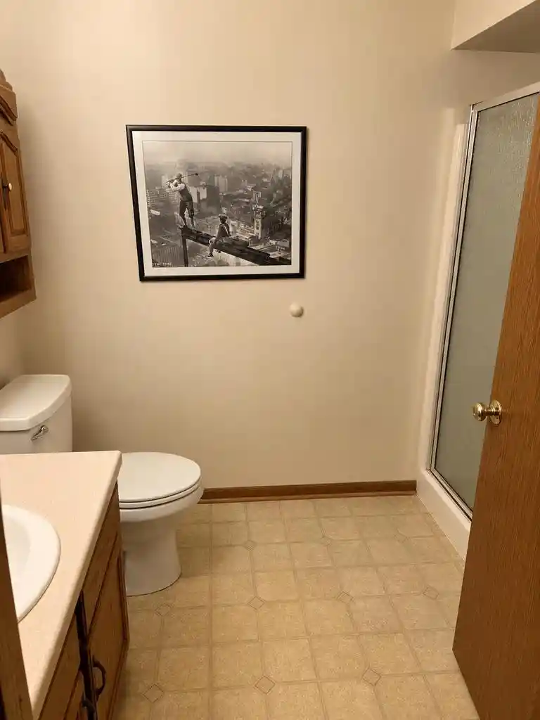 Listing Photo 7 - Condo for sale in 6205 S Creekside Dr located at 6205 S Creekside Dr, Cudahy, WI 53110 - Unit 6205 S Creekside Dr