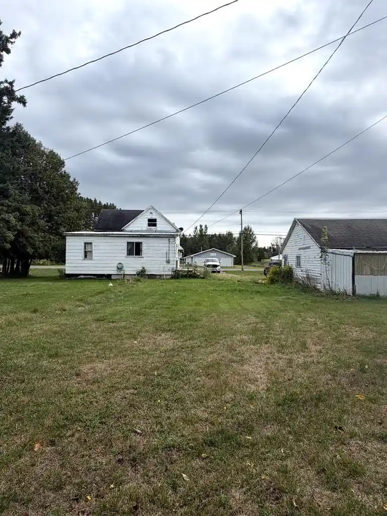 Photo 3 of Single family home for sale at 191 W County Rd 358, Daggett, MI 49821 | MLS# 50332633 | Listing updated on 2026-10-06