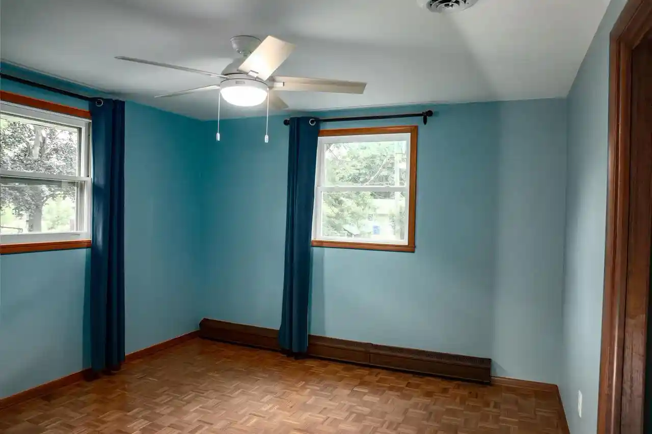 Photo 1 of Single family home for sale at 1255 April Ln, Green Bay, WI 54304 | MLS# 50332717 | Listing updated on 2026-09-22