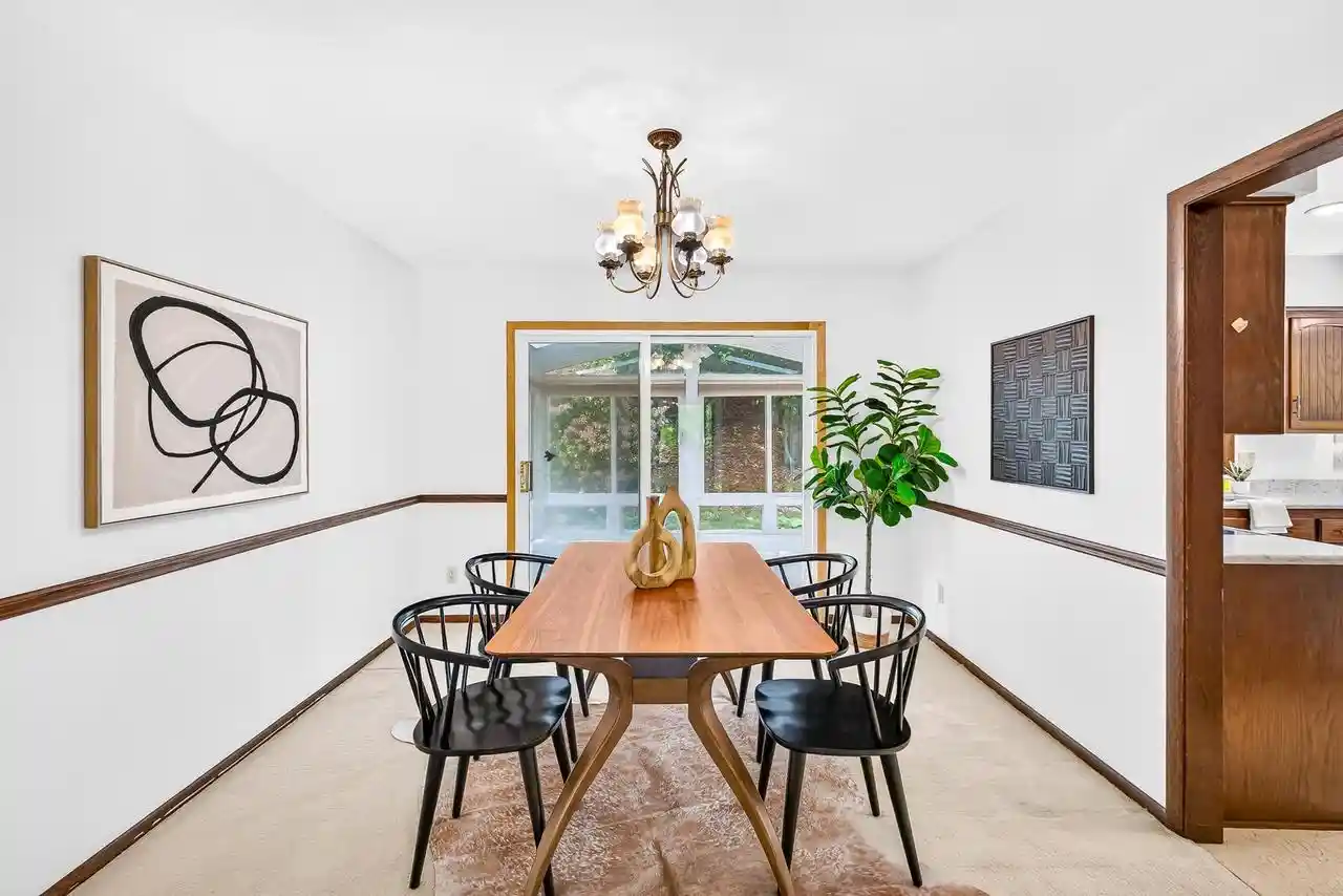 Photo 2 of Single family home for sale at 610 Walnut Grv Dr, Madison, WI 53717 | MLS# 2032734 | Listing updated on 2026-09-18
