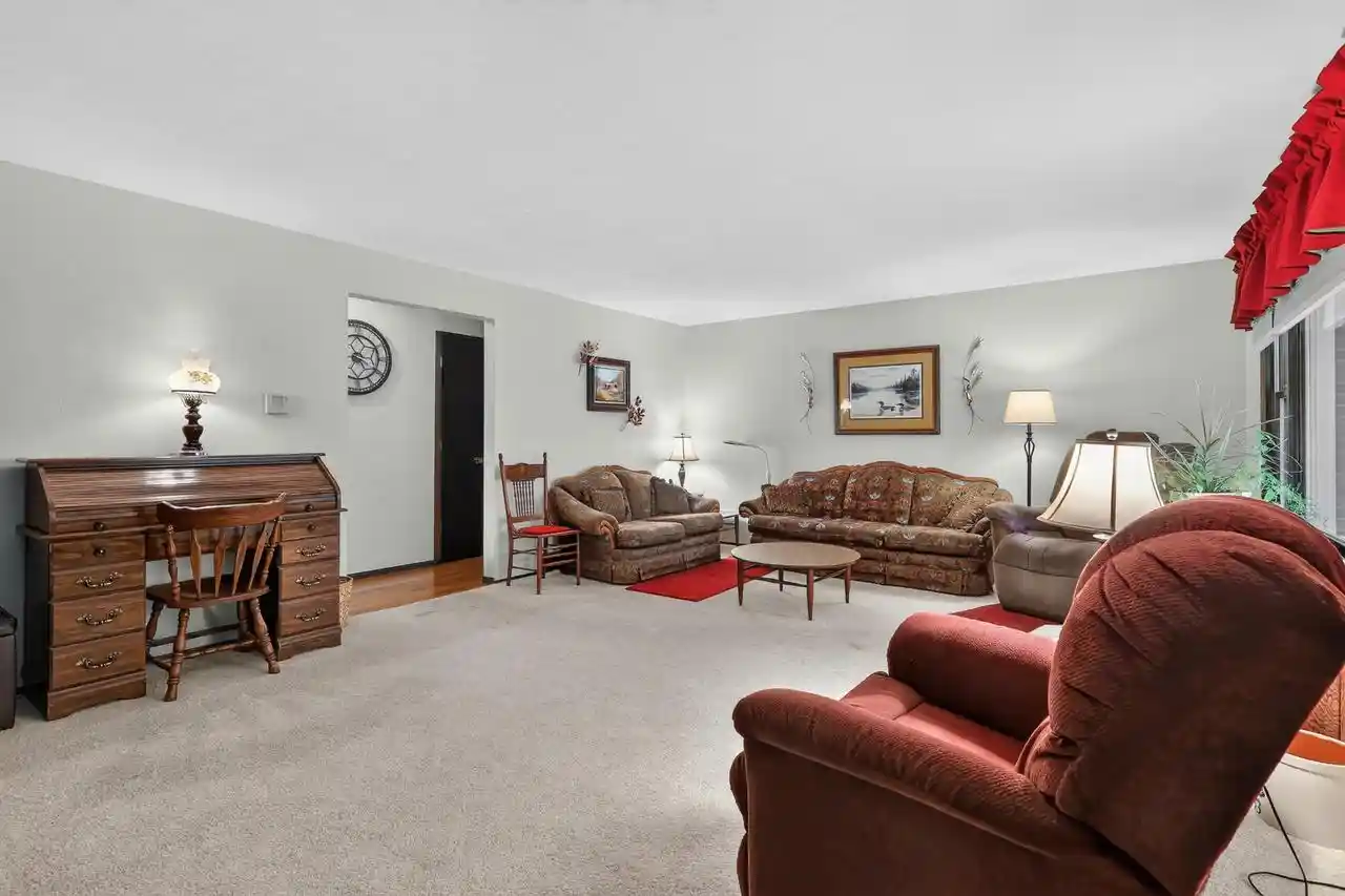 Photo 4 of Single family home for sale at 7651 Deer Ln, Wisconsin Rapids, WI 54494 | MLS# 22604578 | Listing updated on 2026-09-18