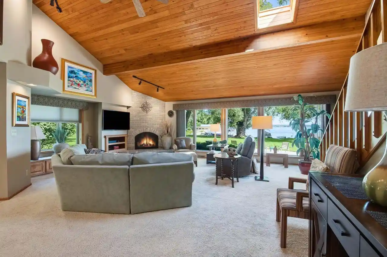 Photo 2 of Single family home for sale at W277n2866 Oak St, Pewaukee, WI 53072 | MLS# 1980734 | Listing updated on 2026-09-22