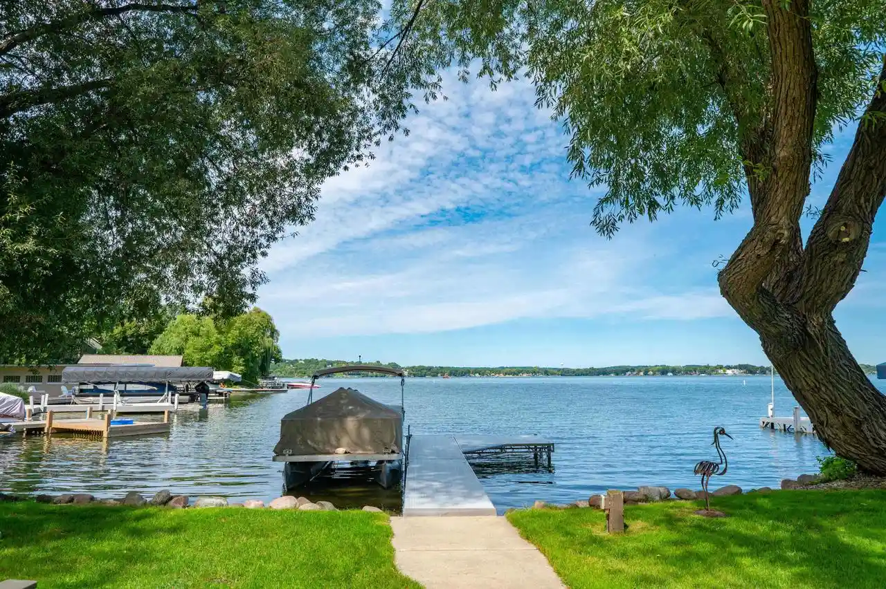 Photo 4 of Single family home for sale at W277n2866 Oak St, Pewaukee, WI 53072 | MLS# 1980734 | Listing updated on 2026-09-22