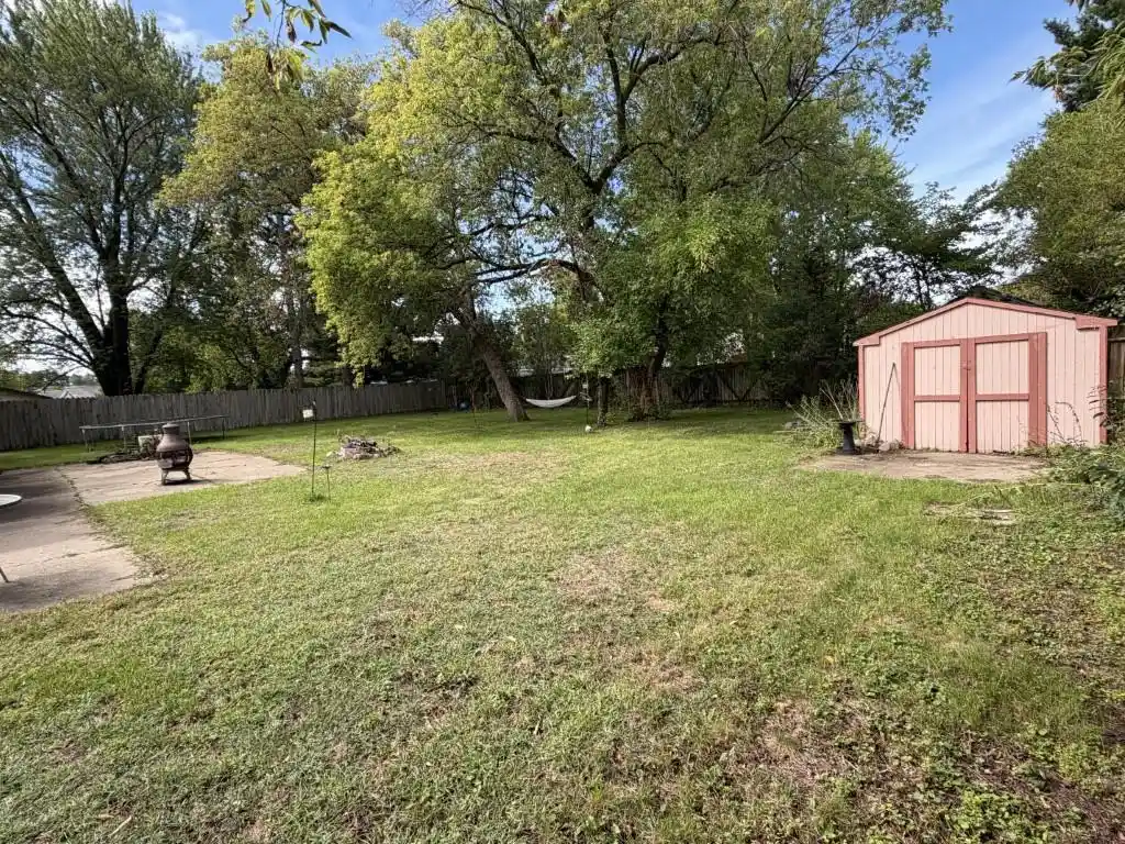 Photo 4 of Single family home for sale at 1100 Pine St, Schofield, WI 54476 | MLS# 22604579 | Listing updated on 2026-09-21