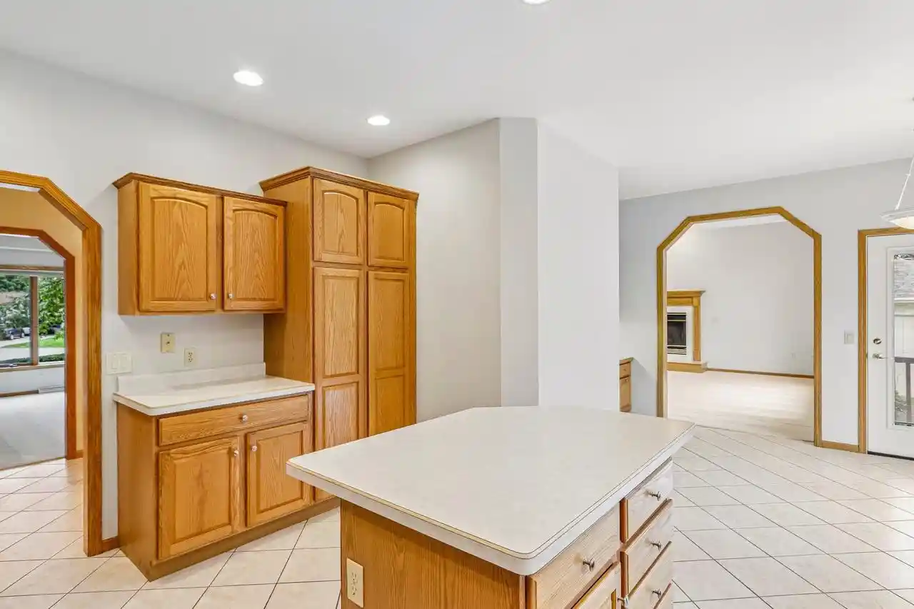 Photo 4 of Single family home for sale at 7473 Meadowrue Cir, Middleton, WI 53562 | MLS# 2032736 | Listing updated on 2026-09-17